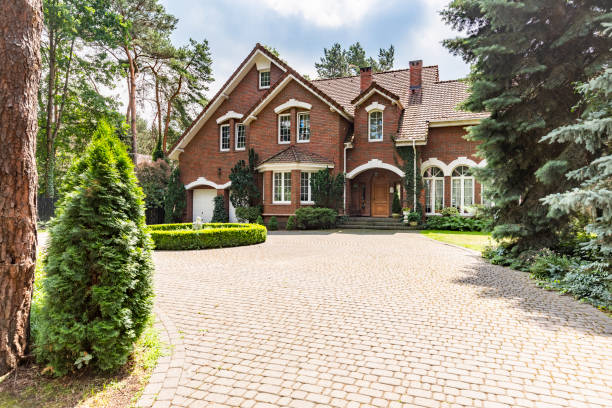 Best Professional Driveway Pavers  in Evansville, IN