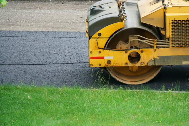 Best Local Driveway Pavers  in Evansville, IN